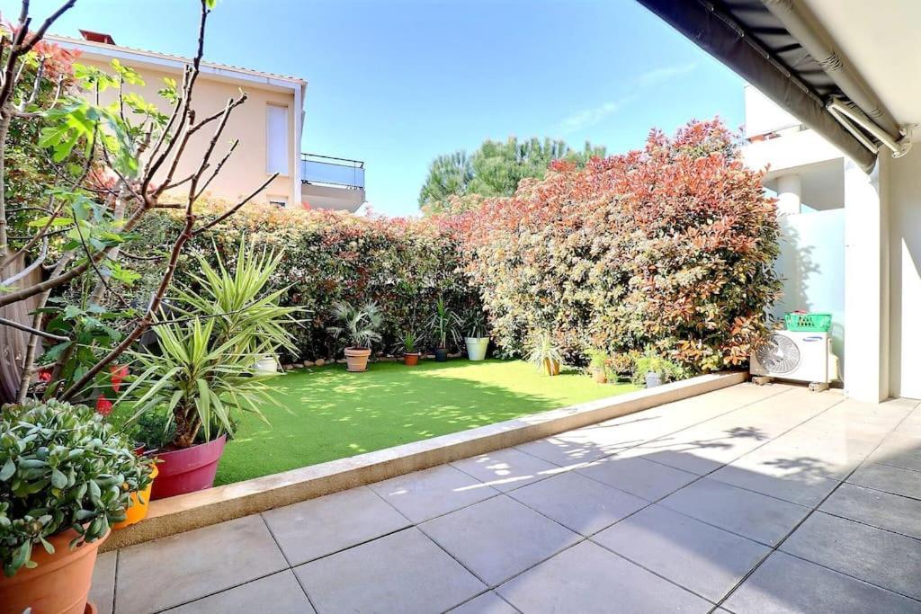Tres Bel Appartement Contemporain Et Calme เฟรฌูส ภายนอก รูปภาพ
